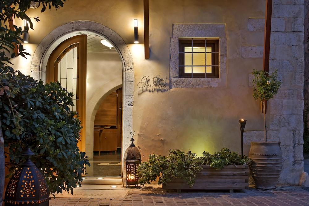 Ionas Boutique Hotel Chania  Ngoại thất bức ảnh